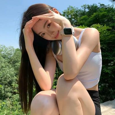三块广告牌